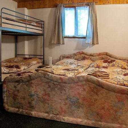 Lovecky Hotel Jivak Loučeň Exteriör bild