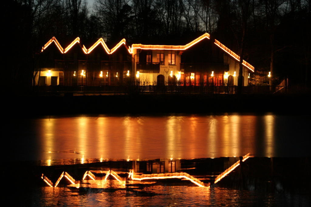 Lovecky Hotel Jivak Loučeň Exteriör bild